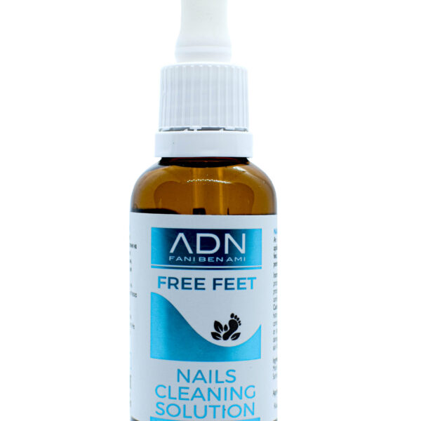 Cleaning nail solution