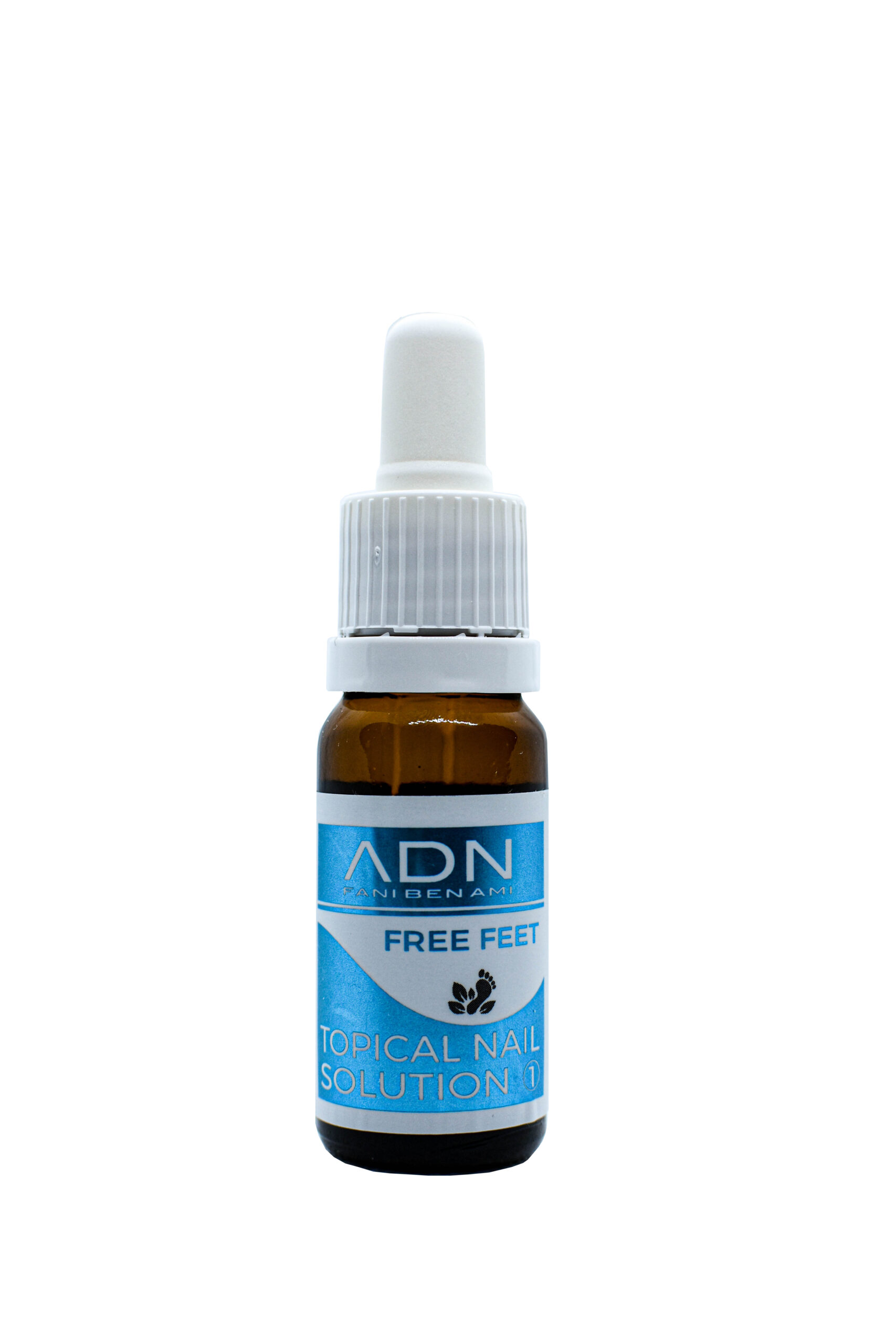 Small bottle recipient containing topical nail solution