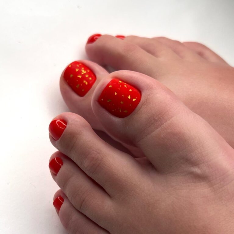Pedichiura estetică – mai mult decât un moft, o formă de grijă