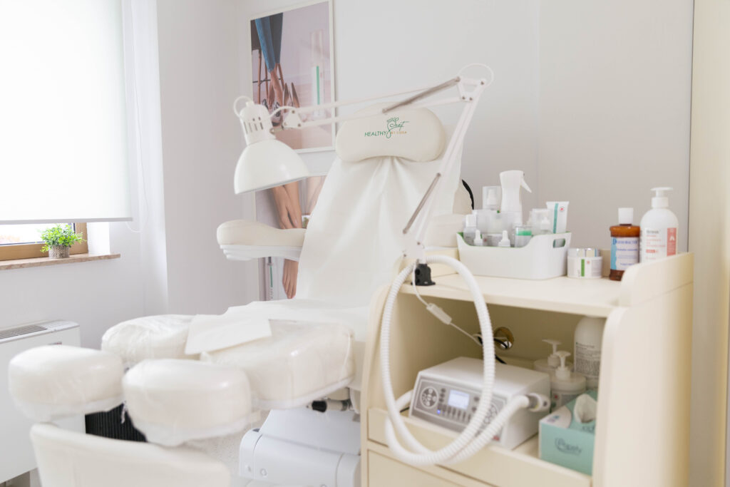 Pedichiura medicală – când esteticul se întâlnește cu sănătatea